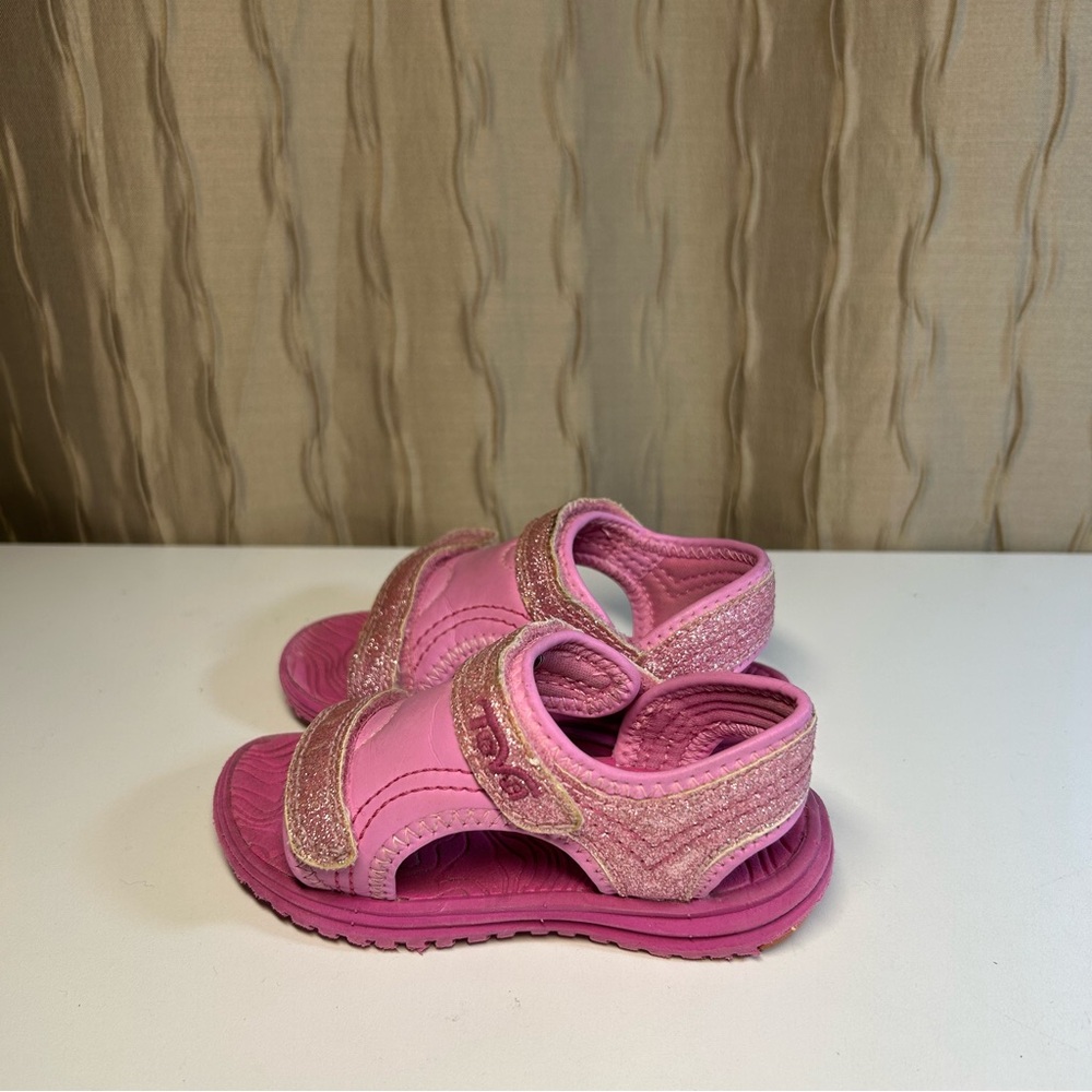 Teva Psyclone 6 Sandal Baby Toddler Size 5 Little Kid Pink Glitter